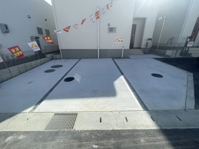 【駐車場】 | 八重瀬町具志頭（全11棟）8号棟 | 8号棟　並列駐車2台完備♪