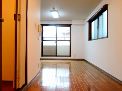 【洋室】 | ビアンヌール芥川