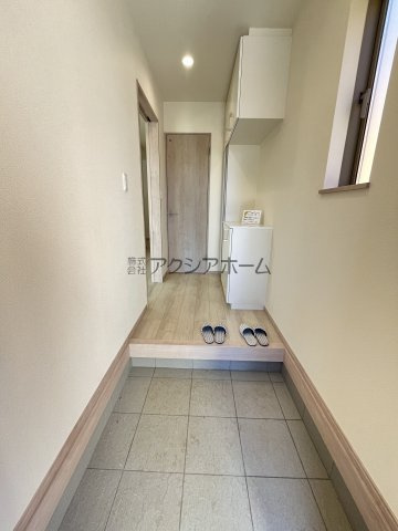 所沢市若狭4丁目・全3棟　新築一戸建　C号棟　～IDS工法～の玄関