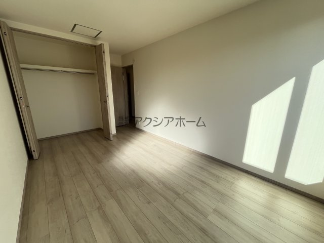 所沢市若狭4丁目・全3棟　新築一戸建　C号棟　～IDS工法～の寝室|洋室7.2帖