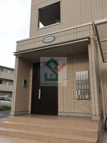 ヴィラグランデ2のエントランス