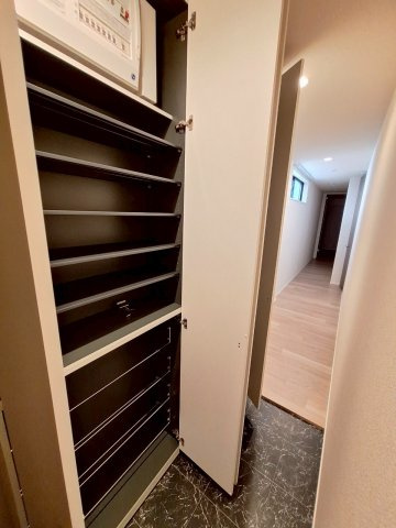 メゾン　ラ　グランメールの玄関