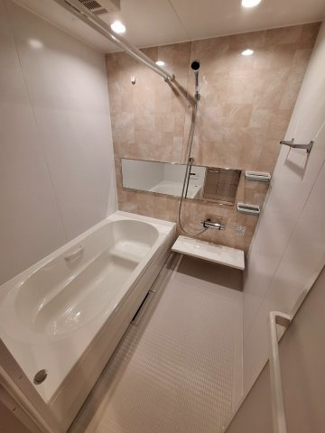 メゾン　ラ　グランメールの浴室