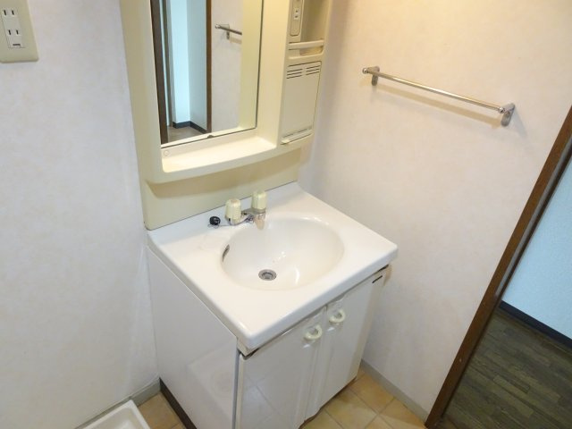 ヴィラ・グランメールの独立洗面台