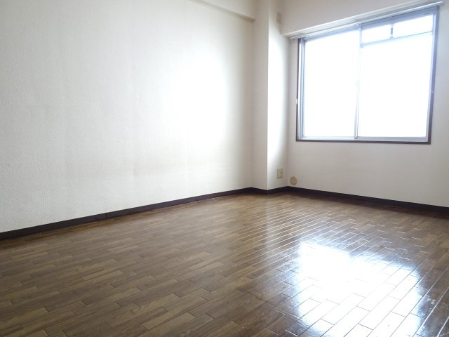 ヴィラ・グランメールの洋室