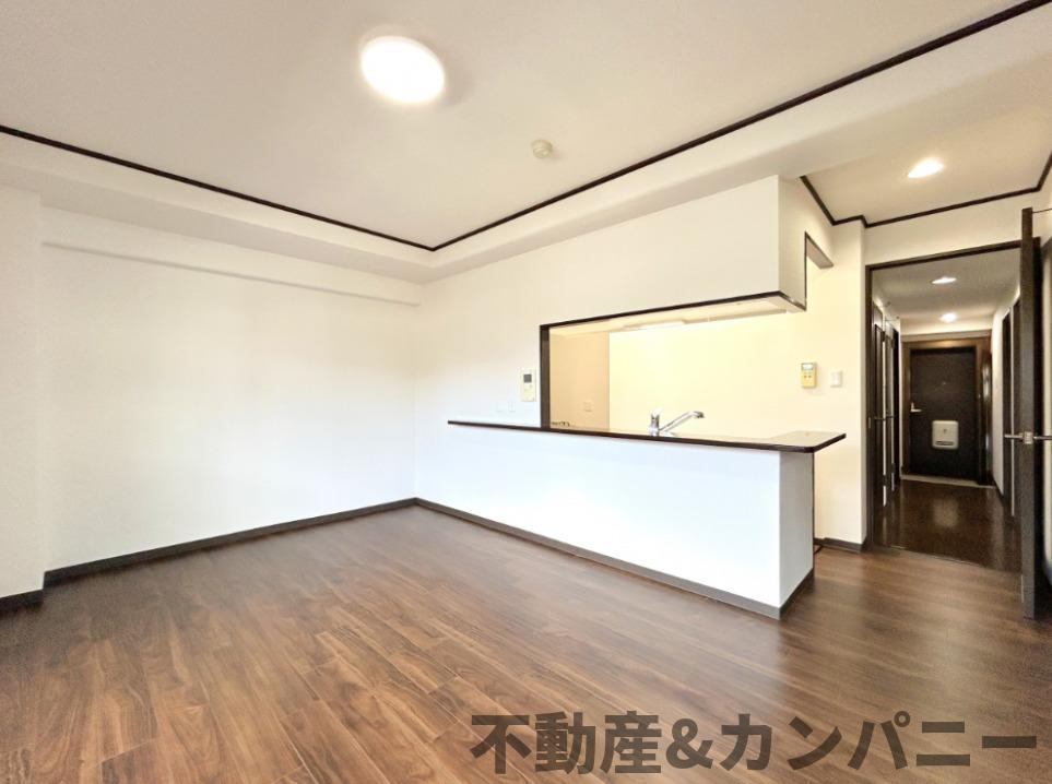 ダイアパレス若草町の居間・リビング|おしゃれな居間です