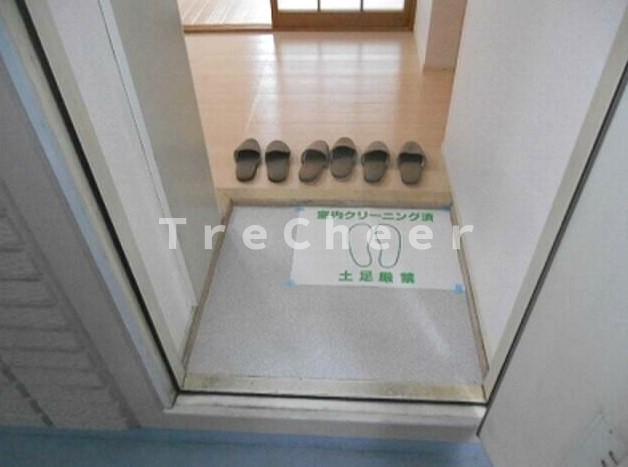 ヴィラサンポートの玄関