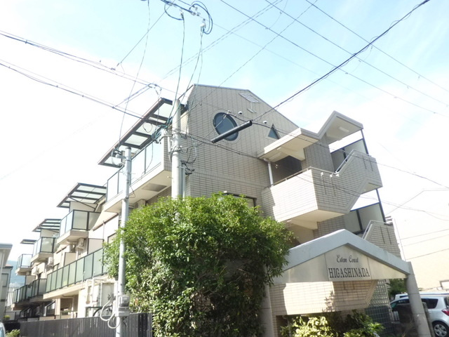 エステムコート東灘の外観