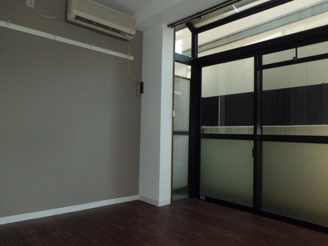 エステムコート東灘の居間・リビング