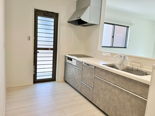 【キッチン】 | 【商談中】高知市桟橋通３丁目