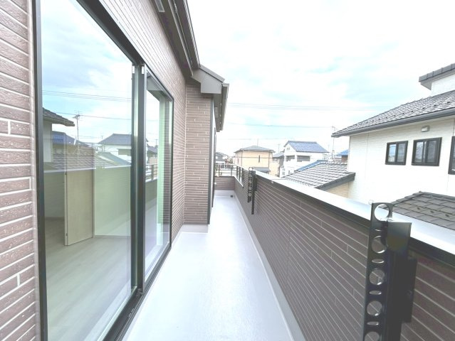 ハートフルタウン　一宮市浅井町4期　全1区画分譲の玄関|玄関ドアの鍵はディンプルキーと内側はサムターンキーになっており防犯性の高い仕様になっています。