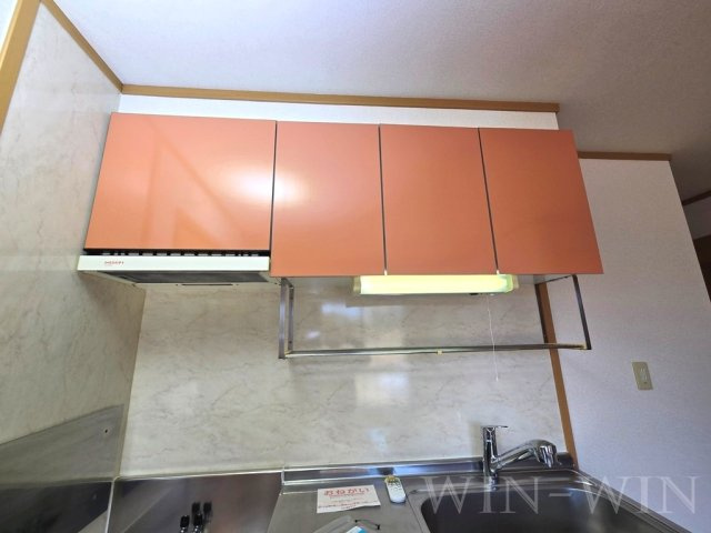 ホワイトルームカワイ Ⅰのキッチン