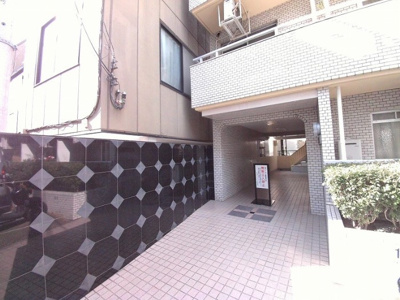 【エントランス】 | 東長崎センチュリー２１