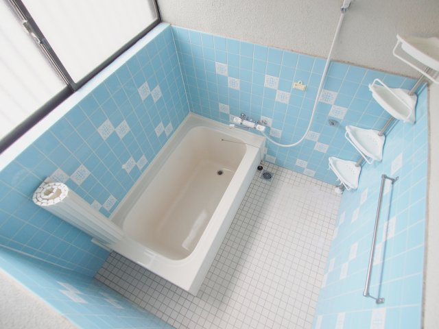 平谷戸建て（池田貸家）の浴室