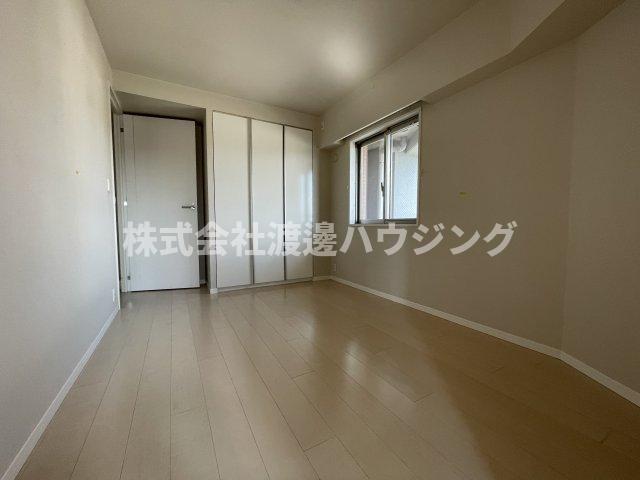 パークホームズ緑地公園の居間・リビング