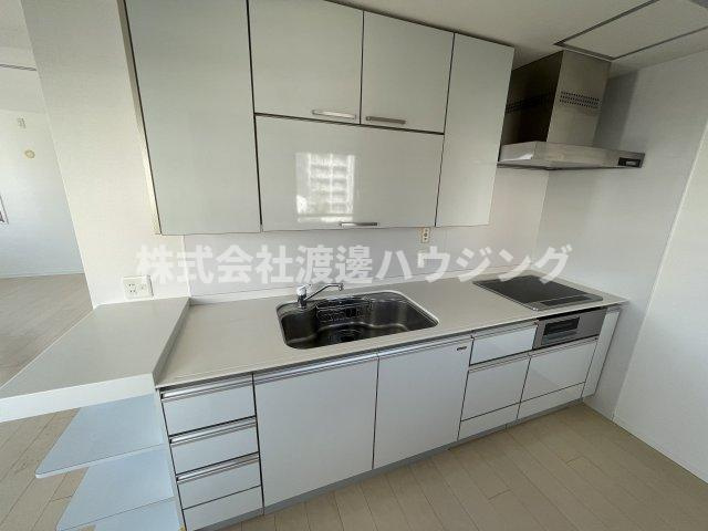 パークホームズ緑地公園のキッチン