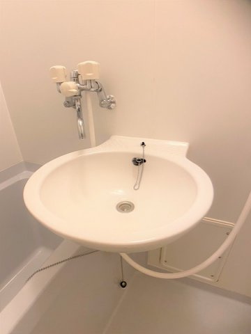 レオパレスＭＩＹＡＭＡＥⅡの内装|設備・仕様は号室により異なる為、現況を優先致します。