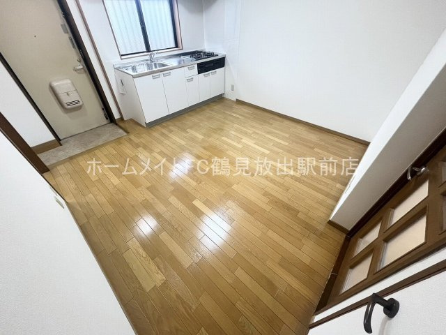 大阪市鶴見区今津中４丁目の賃貸マンションの居間・リビング