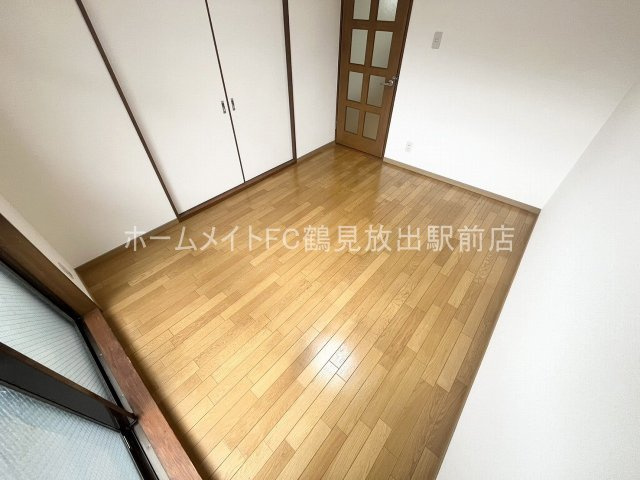 大阪市鶴見区今津中４丁目の賃貸マンションの洋室