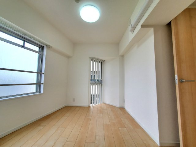 グリーンパーク第1八潮の洋室|洋室です