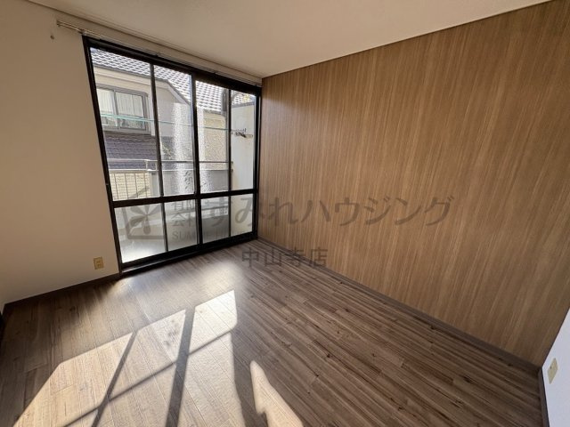 売布ガ丘スカイハイツの寝室|参考、同建物・同間取りの号室