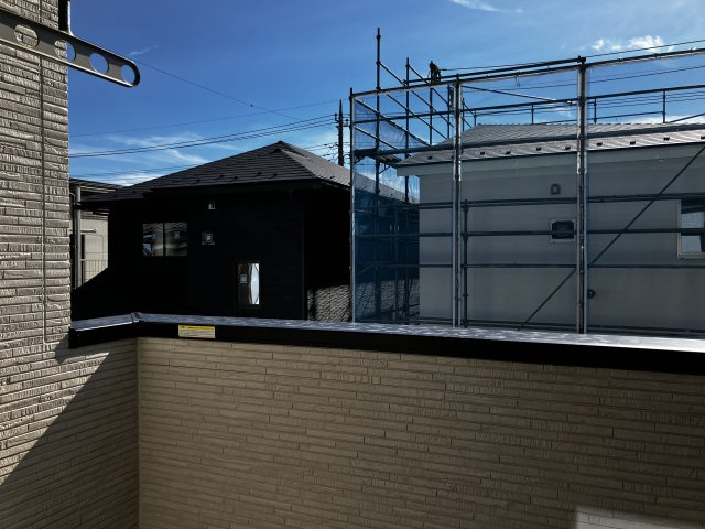 結城市川木谷 第1期 全8棟のバルコニー|○3号棟バルコニー○
南面に面したバルコニーはもちろん日当たり良好。お洗濯物を干していただく際にも楽にできるように奥行きを広くお取りいたしました。
※2025年11月撮影