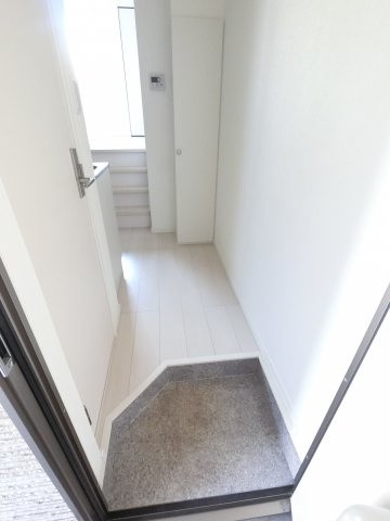 【玄関】