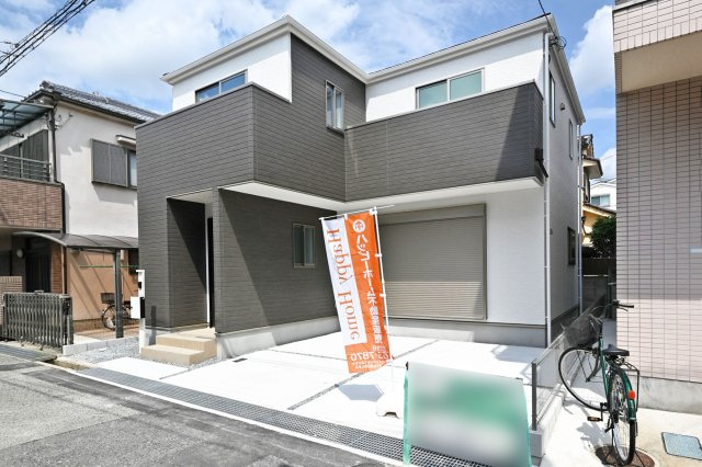 テラシエ南塚口町8丁目新築一戸建て│4LDK+並列駐車2台可