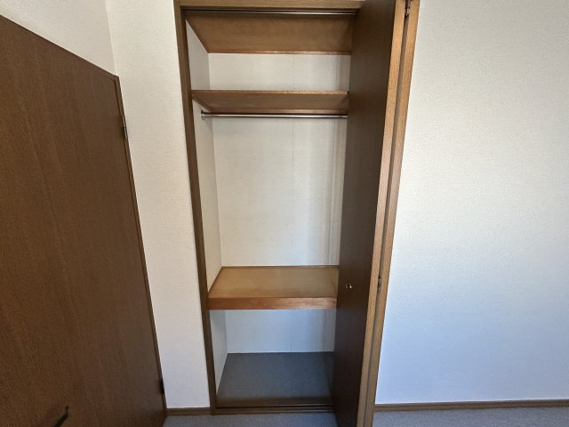 プレステージ明石本町の収納