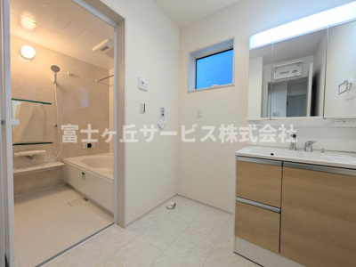 【脱衣所】 | 浜松市中央区入野町 58期 新築一戸建て 2号棟 | 脱衣所です