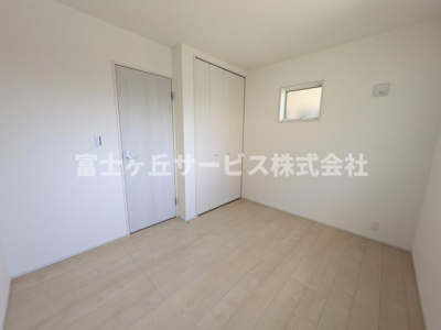 【洋室】 | 浜松市中央区入野町 58期 新築一戸建て 2号棟 | １Fの洋室です