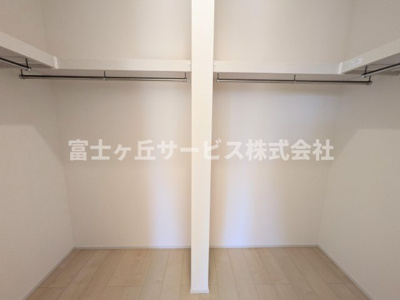 【収納】 | 浜松市中央区入野町 58期 新築一戸建て 2号棟 | ウォークインクローゼットです