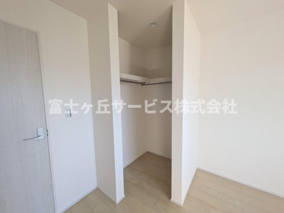 【収納】 | 浜松市中央区入野町 58期 新築一戸建て 2号棟 | ウォークインクローゼットです