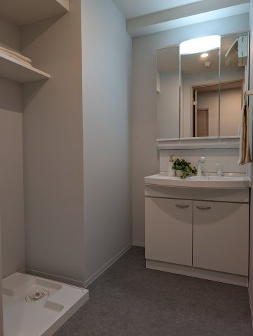 MODERN PALAZZO六本松noblesseの洗面所