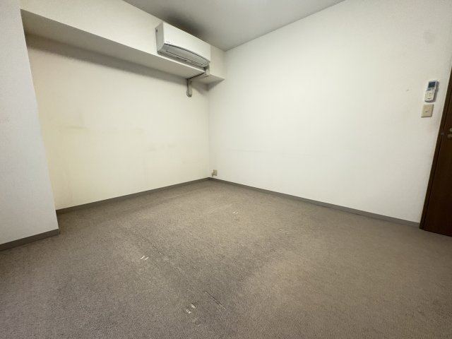 グランコリーナ西神南10番館の洋室