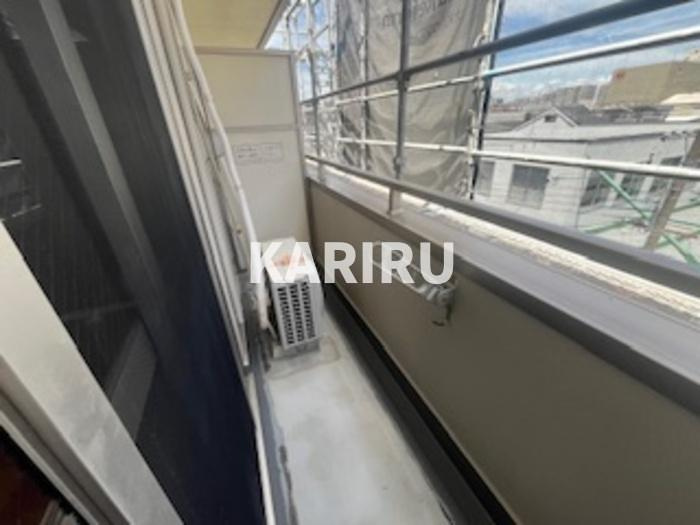 メイト鶴見のバルコニー