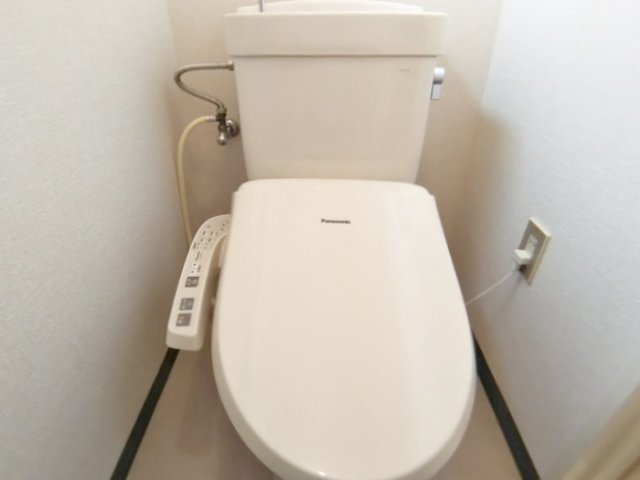 レジデンスＫのトイレ|ゆったりとした空間のトイレです