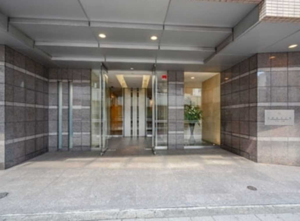 スペーシア三軒茶屋弐番館　駅近　ペット相談可　オートロックのエントランス