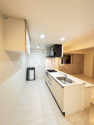 スプランディッド上本町WESTのキッチン