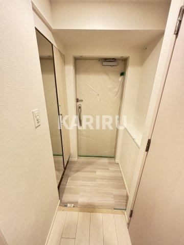 スプランディッド上本町WESTの玄関