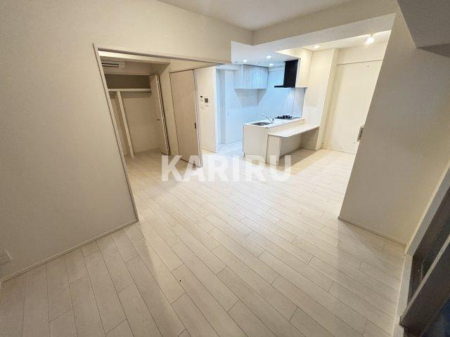 スプランディッド上本町WESTの居間・リビング