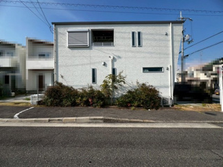 【外観】 | 現地見学当日から承っております♪現地周辺の環境や、駅までの道お家探しを始めてみようと思われたら是非【イエストア】までお気軽にご相談下さいませ♪