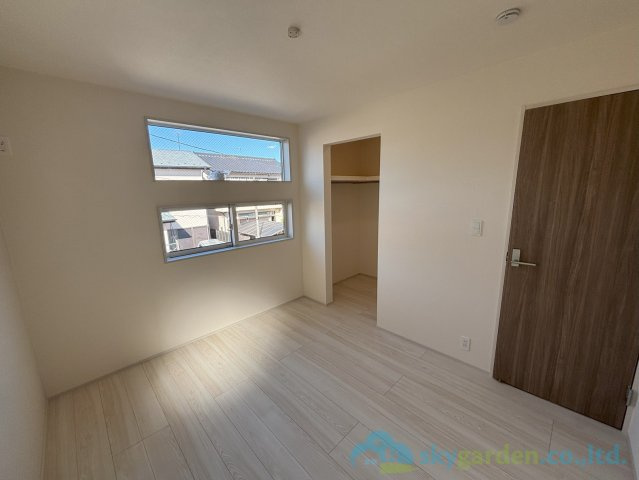 平塚市寺田縄　新築戸建　全1棟1号棟の洋室