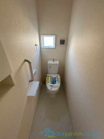 平塚市寺田縄　新築戸建　全1棟1号棟のトイレ
