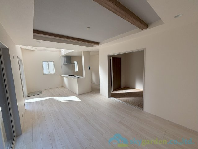 平塚市寺田縄　新築戸建　全1棟1号棟の居間・リビング