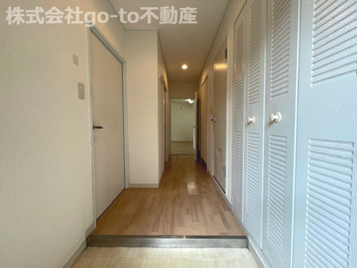 【玄関】 | シャルムロアイヤル朝霧C3棟 | 玄関