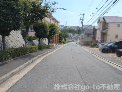 【その他】 | シャルムロアイヤル朝霧C3棟 | 前面道路