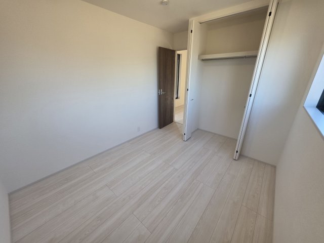 【洋室】 | リーブルガーデン．S　鴻巣袋第２　 | 現地２F洋室（2025年12月19日）撮影