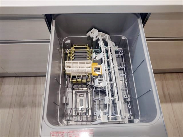【キッチン】 | 坂戸市西坂戸2期 | 洗い物の手間が省ける食洗機付きです