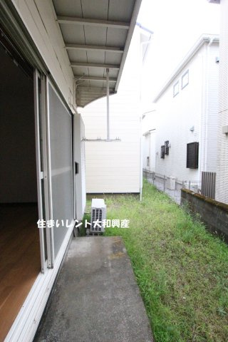 トラッドハウス12番館のバルコニー